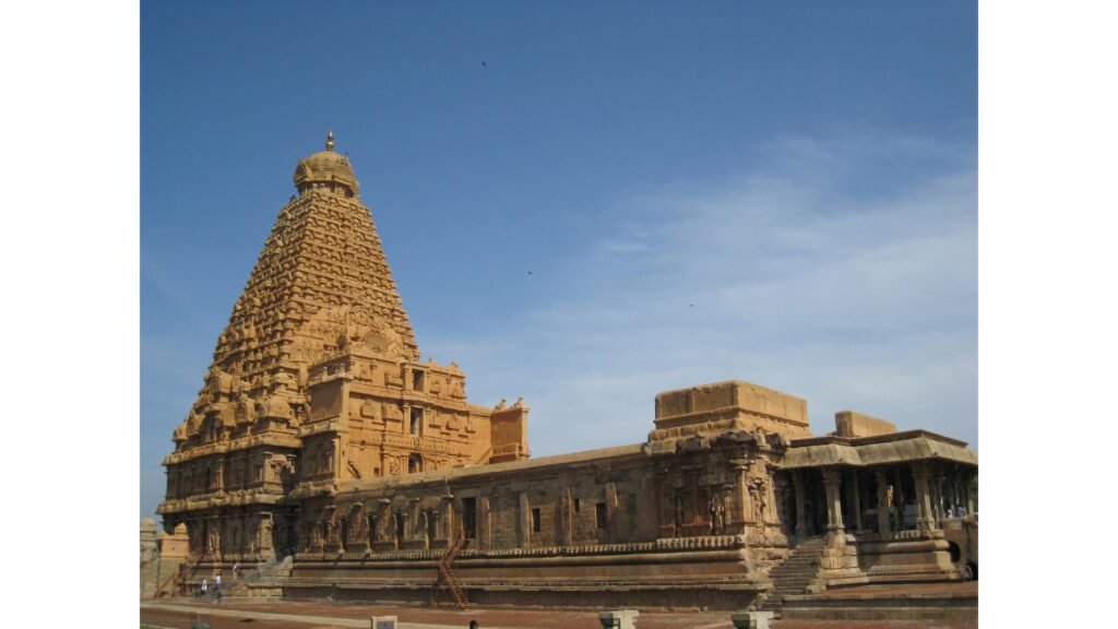  Brihadeeswara Temple, Thanjavur